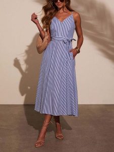 Milan Kiss Sukienka w kolorze granatowo-białym rozmiar: XL. Białe sukienki Milan Kiss, na imprezę, xl, bez wzorów, z tkaniny, bez kołnierzyka, bez ramiączek, maxi. Za 226,45 zł.