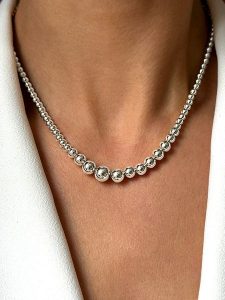 Eclat d'Argent Srebrny naszyjnik z elementami ozdobnymi - dł. 40 cm rozmiar: onesize. Szare naszyjniki Eclat d'Argent, srebrne. Za 304,99 zł.