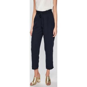 Vero Moda - Spodnie. Spodnie z wysokim stanem marki Vero Moda. W wyprzedaży za 99,90 zł.