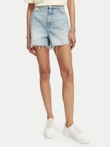 BOSS Szorty jeansowe 50558697 Niebieski jasny Regular Fit. Niebieskie szorty Boss, bez wzorów, z bawełny. Za 399,99 zł.