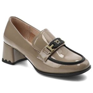 Beżowe Półbuty Artiker Eleganckie Obuwie Damskie. Brązowe półbuty ARTIKER, bez wzorów, z materiału, bez obcasa, na obcasie, bez zapięcia. Za 239,00 zł.