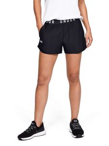Under Armour Szorty w kolorze czarnym rozmiar: L. Czarne spodenki sportowe Under Armour, bez wzorów. Za 76,45 zł.