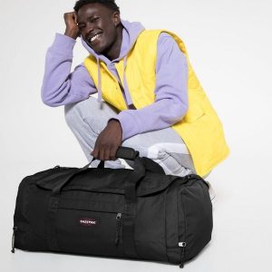 Torba podróżna Eastpak Reader M Plus. Czarne torby podróżne i sportowe Eastpak, bez wzorów, z materiału. Za 291,60 zł.