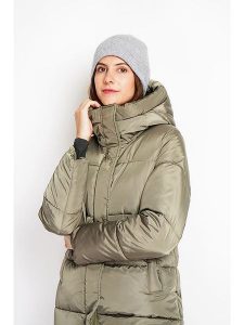 William de Faye Czapka w kolorze jasnoszarym rozmiar: onesize. Szare czapki William de Faye, bez wzorów, ze splotem. Za 39,99 zł.