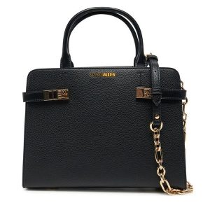 Torebka Steve Madden. Czarne torebki klasyczne Steve Madden, bez wzorów, bez dodatków. Za 379,99 zł.