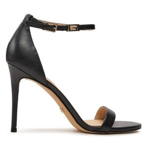 Sandały Guess. Czarne sandały Guess, z aplikacjami, bez obcasa, na szpilce, bez zapięcia. Za 379,99 zł.