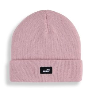 Czapka średniej głębokości Essentials PUMA Poised Pink. Czerwone czapki Puma, bez wzorów, eleganckie. Za 89,00 zł.