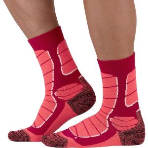 Skarpetki Monnet Trek Medium. Czerwone skarpetki MONNET, bez wzorów. Za 192,00 zł.