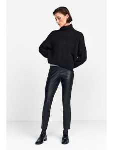 Rich & Royal Sweter w kolorze czarnym rozmiar: XS. Czarne golfy Rich & Royal, bez wzorów. Za 152,99 zł.