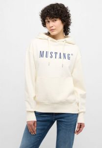 MUSTANG MARGO DAMSKA BLUZA WKŁADANE PRZEZ GŁOWĘ Z KAPTUREM LOGO WHISPER WHITE 1013934 2013. Białe bluzy Mustang, m, bez wzorów, z kapturem. Za 189,99 zł.
