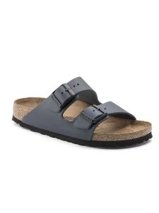 Birkenstock Skórzane klapki "Arizona" w kolorze granatowym rozmiar: 41. Niebieskie klapki Birkenstock, bez wzorów, bez obcasa. Za 399,71 zł.