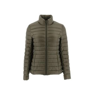 Damska kurtka puchowa JOTT Cha. Zielone kurtki Jott, na jesień, bez wzorów, z puchu, bez kaptura. Za 527,99 zł.