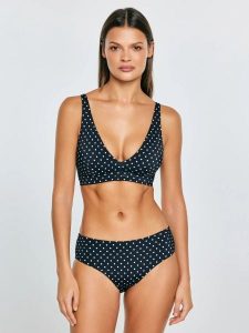 Góra od kostiumu kąpielowego w kropki czarna Morra 907. Czarne bikini Big Star, bez wzorów. Za 99,99 zł.