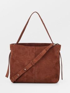 Becksöndergaard Skórzana torebka "Fraya" w kolorze brązowym - 24 x 22 cm rozmiar: onesize. Brązowe torebki klasyczne Becksöndergaard, bez wzorów, z materiału, przez ramię, bez dodatków. Za 409,00 zł.