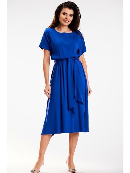 Awama Sukienka w kolorze niebieskim rozmiar: L. Niebieskie sukienki Awama, l, bez wzorów, z tkaniny, bez kołnierzyka, bez ramiączek, midi. Za 122,09 zł.