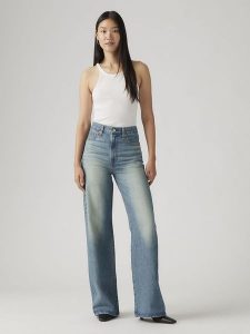 Levi's Dżinsy - Wide leg - w kolorze błękitnym rozmiar: W29/L32. Niebieskie jeansy Levi's®, z aplikacjami, z bawełny, z podwyższonym stanem. Za 217,23 zł.