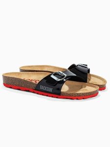 BACKSUN Klapki "Paris" w kolorze czarnym rozmiar: 37. Czarne klapki Backsun, bez wzorów, z otwartym noskiem, bez obcasa. Za 117,99 zł.