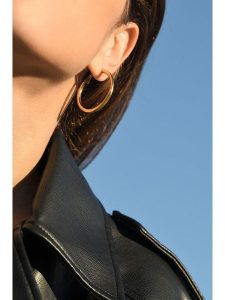 MOODE Kolczyki-kreole "Erine" rozmiar: onesize. Żółte kolczyki MOODE, ze stali. Za 43,99 zł.