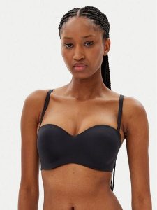 Hunkemöller Biustonosz push-up Smooth 206740 Czarny. Czarne biustonosze Hunkemöller, bez wzorów, z syntetyku. Za 99,99 zł.