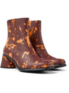 Camper Skórzane botki ze wzorem rozmiar: 39. Botki Camper, bez wzorów, bez obcasa, bez zapięcia. Za 474,45 zł.