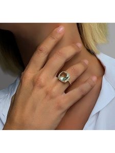 Les Petites Précieuses Pozłacany pierścionek z cyrkoniami i ametystem rozmiar: 56. Zielone pierścionki Les Petites Précieuses, z ametystem, pozłacane. Za 245,96 zł.