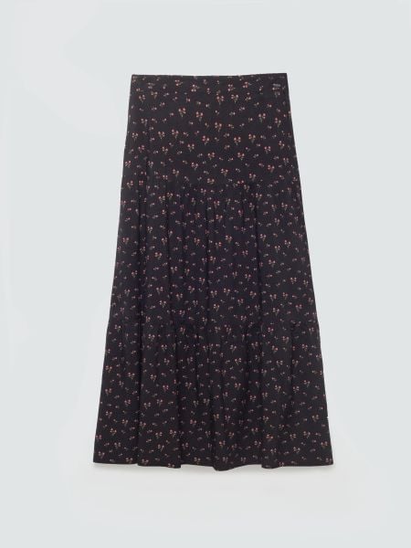 Spódnica damska midi z wiskozy z motywem kwiatowym czarna vendi 906. Czarne spódnice Big Star, l, bez wzorów, ze skóry, eleganckie, midi. W wyprzedaży za 139,99 zł.