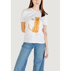 Koszulka crop top Kobieta ONLY ONLBARIA REG S/S TOP BOX JRS. Białe topy ONLY, s, bez wzorów, z bawełny, bez kołnierzyka, bez ramiączek. Za 130,85 zł.