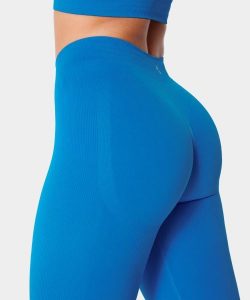 Legginsy bezszwowe z push-up dla kobiet na siłownię Carpatree Eris. Niebieskie legginsy Carpatree, bez wzorów, z dzianiny, z podwyższonym stanem. Za 175,99 zł.
