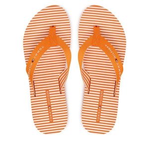 Japonki Tommy Hilfiger. Brązowe klapki TOMMY HILFIGER, bez wzorów, bez obcasa. Za 169,99 zł.