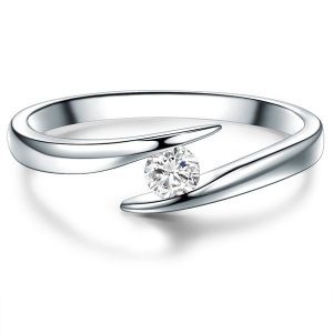 Trilani Srebrny pierścionek srebro wysokiej próby Topaz srebrny Pierścionki 1 ct Damski. Szare pierścionki Trilani, z topazem, srebrne. Za 278,99 zł.