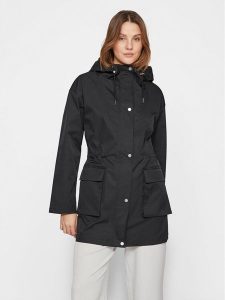 Vila Parka Kahara 14089615 Czarny Regular Fit. Czarne kurtki Vila, bez wzorów, z syntetyku, bez kaptura. Za 229,99 zł.