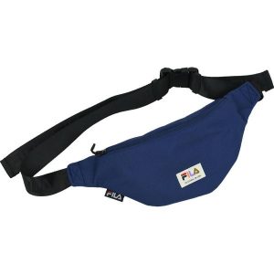 Torebka nerka Fila Baltimora Badge Waistbag pojemność 2,5 L. Niebieskie nerki i saszetki Fila, bez wzorów, z materiału. Za 39,99 zł.