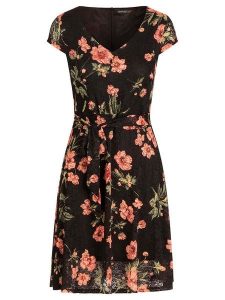 APART Sukienka w kolorze czarnym ze wzorem rozmiar: M. Czarne sukienki Apart, m, bez wzorów, z tkaniny, bez kołnierzyka, bez ramiączek, mini, rozkloszowane. Za 157,35 zł.