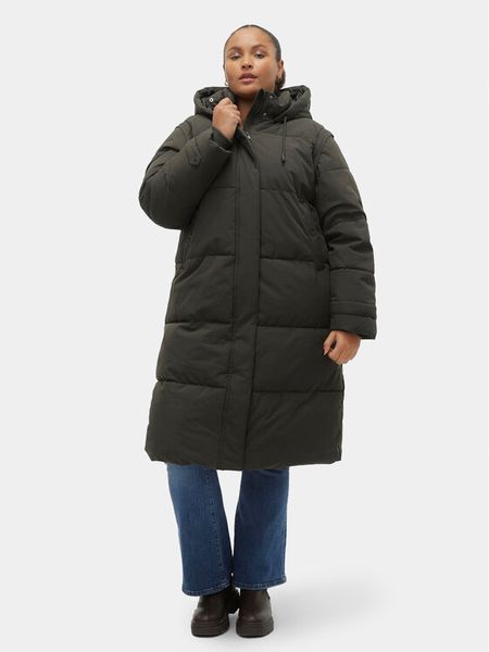 Vero Moda Curve Kurtka zimowa 10301538 Zielony Regular Fit. Zielone kurtki Vero Moda Curve, na zimę, bez wzorów, z syntetyku, bez kaptura. Za 359,99 zł.