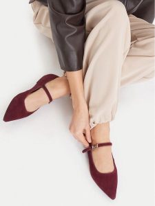 MEXX Baleriny EO-WS1314-01 Bordowy. Czerwone balerinki Mexx, bez wzorów, bez obcasa, bez zapięcia. Za 299,99 zł.