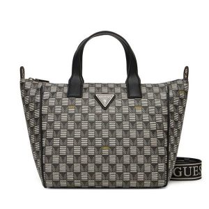 Torebka Guess. Czarne torebki klasyczne Guess, z aplikacjami, bez dodatków. Za 399,99 zł.