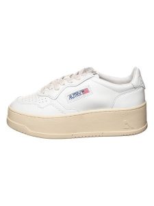 AUTRY Skórzane sneakersy "Medalist" w kolorze białym rozmiar: 36. Białe trampki AUTRY, bez wzorów, bez zapięcia. Za 435,87 zł.