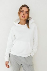 BLUZA RITA ECRU M - Flawless. Bluzy Flawless, na zimę, l, bez wzorów, z bawełny, bez kaptura. Za 339,00 zł.