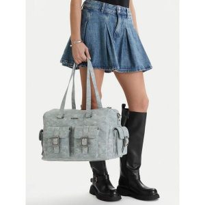 Torebka G-Star Raw. Niebieskie torebki klasyczne G-Star Raw, bez wzorów, bez dodatków. Za 359,99 zł.