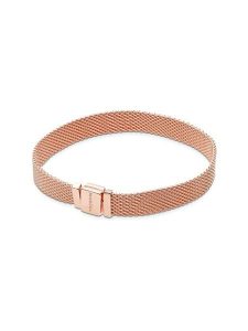 Pandora Pozłacana bransoletka rozmiar: 20. Różowe bransoletki Pandora, metalowe. Za 394,95 zł.