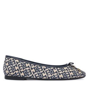 Baleriny Tommy Hilfiger. Balerinki TOMMY HILFIGER, bez wzorów, bez obcasa, bez zapięcia. Za 369,99 zł.
