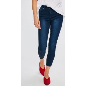Trendyol - Jeansy. Jeansy marki Trendyol. W wyprzedaży za 89,90 zł.