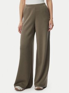 Guess Spodnie dresowe V4YB07 KCAY2 Khaki Regular Fit. Brązowe spodnie dresowe Guess, xxs, z aplikacjami, z dresówki. Za 335,99 zł.