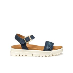 Sandały damskie Geox Xand 2.1S C. Niebieskie sandały Geox, bez wzorów, bez obcasa, bez zapięcia. Za 400,99 zł.