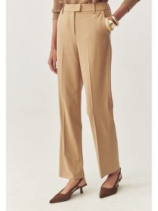 TATUUM Spodnie w kolorze karmelowym rozmiar: 38. Brązowe spodnie z wysokim stanem Tatuum, bez wzorów, z materiału, z podwyższonym stanem. Za 191,88 zł.