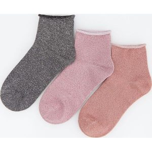 Skarpetki z błyszczącym włóknem 3 pack - Różowy. Skarpetki marki Reserved. Za 29,99 zł.
