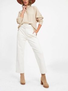 Milan Kiss Sweter w kolorze beżowym rozmiar: L. Brązowe swetry oversize Milan Kiss, l, bez wzorów, bez ramiączek. Za 183,59 zł.