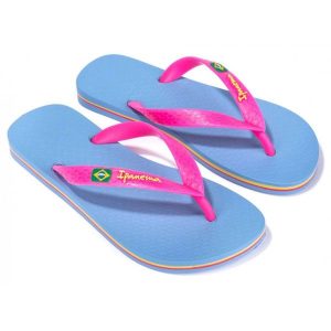 Japonki basenowe damskie Ipanema Clas Brasil II. Niebieskie klapki Ipanema, bez wzorów, z materiału, bez obcasa. Za 62,99 zł.