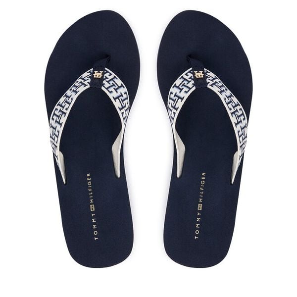 Japonki Tommy Hilfiger. Niebieskie klapki TOMMY HILFIGER, bez wzorów, bez obcasa. Za 229,99 zł.