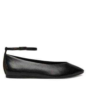 Baleriny Tamaris. Czarne balerinki Tamaris, bez wzorów, bez obcasa, bez zapięcia. Za 199,99 zł.